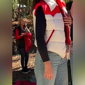 Red and White Color-Block Vest for Casual Wear
